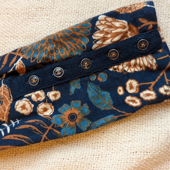 Hatley Dress - Picture 4 of 5